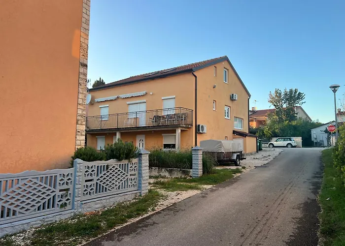 Cassiopeia Apartment *