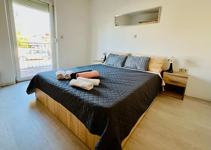 Cassiopeia Apartment Murine